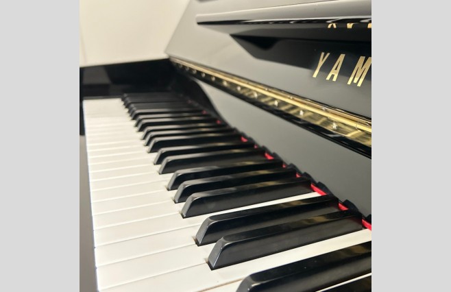 Yamaha Polished Ebony C110A Upright Piano, Used - All Inclusive Premium Package (SN:C34776) - Image 6